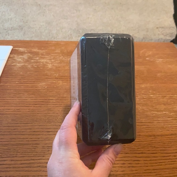 Fabletics yoga block - Picture 3 of 3